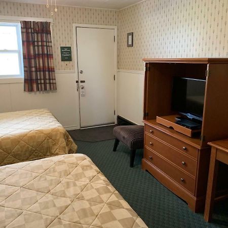 Lionstone Inn Motel & Cottages Pictou Extérieur photo